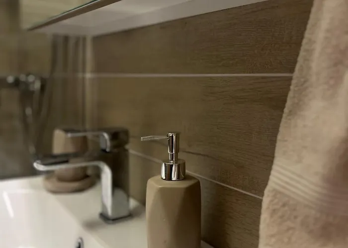 Forest Hills * Divčibare